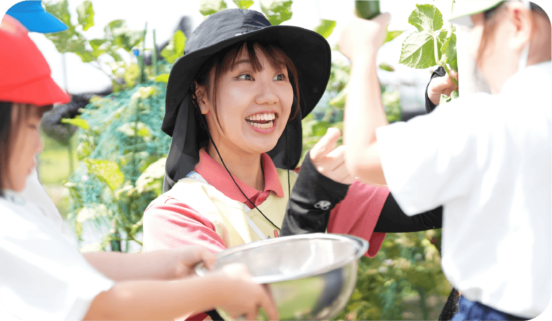 中西彩奈絵先生